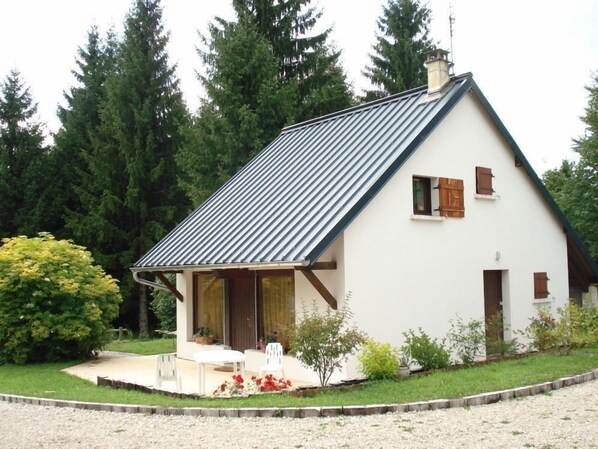 Exterior - L'herbe D'or - LE Poizat-lalleyriat (LE POIZAT-LALLEYRIAT)