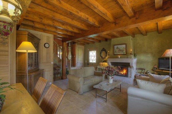 Fireplace