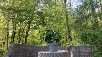 Enceinte de lâhĂ©bergement