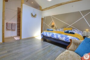 1 chambre, fer et planche à repasser, Wi-Fi gratuit, draps fournis