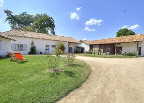 Exterior - 1 - 2 - 3 - Soleil - Saint Jean SUR Veyle (SAINT JEAN SUR VEYLE)