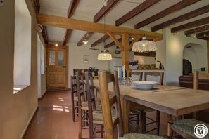 Dining - Le Tilleret - Chezery-forens (CHEZERY-FORENS)