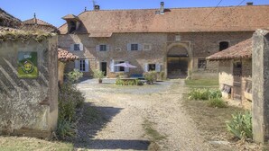 Exterior - La Maison Forte - Chanoz-chatenay (CHANOZ-CHATENAY)