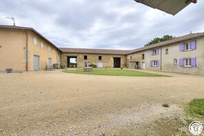 Exterior - Nuance Mauve - Saint Benigne (SAINT BENIGNE)