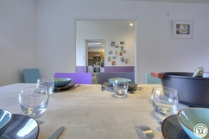 Dining - Nuance Mauve - Saint Benigne (SAINT BENIGNE)