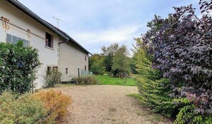 Property grounds - (EVOSGES)
