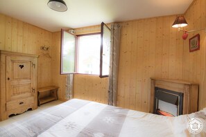 1 chambre, fer et planche à repasser, Wi-Fi gratuit