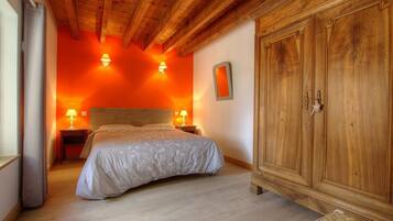 3 Schlafzimmer, Bügeleisen/Bügelbrett, kostenloses WLAN, Bettwäsche