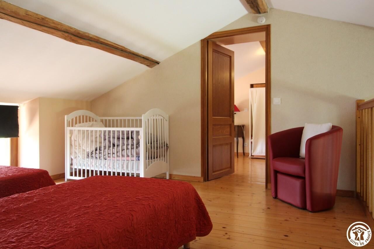 2 多间卧室、熨斗/熨衣板、免费 WiFi