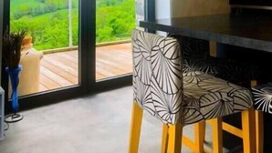 Interior - Beaume d’ataraxie - Beautiful View Room (Apt. 4) (Solignac-sur-Loire)