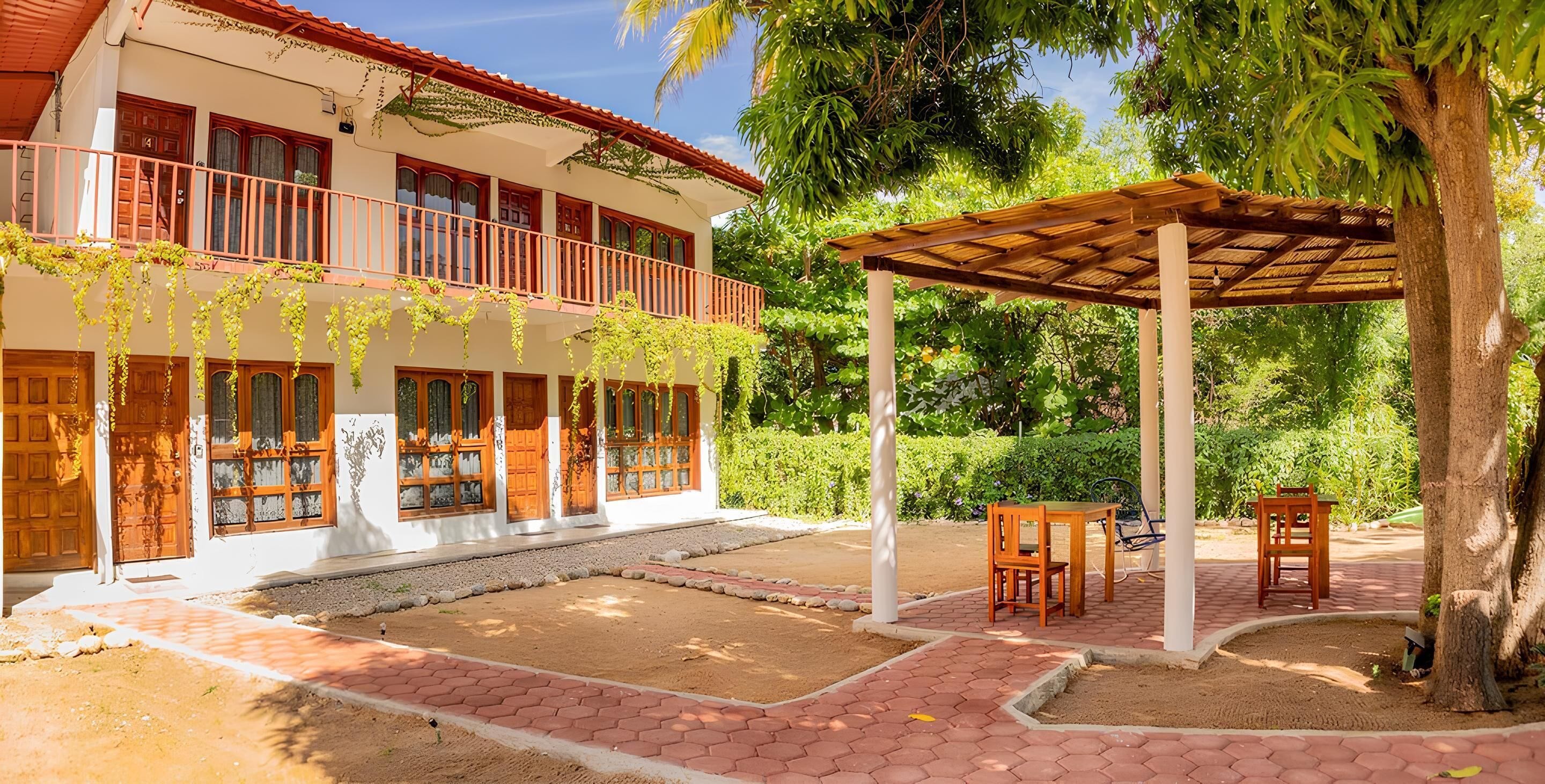 واجهة المنشأة