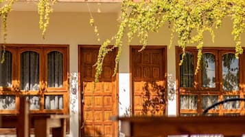 Fachada de la propiedad