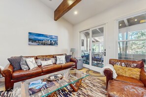 Fernseher, Kamin, Videospiele