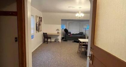 418 W. Main, Apartment #4.