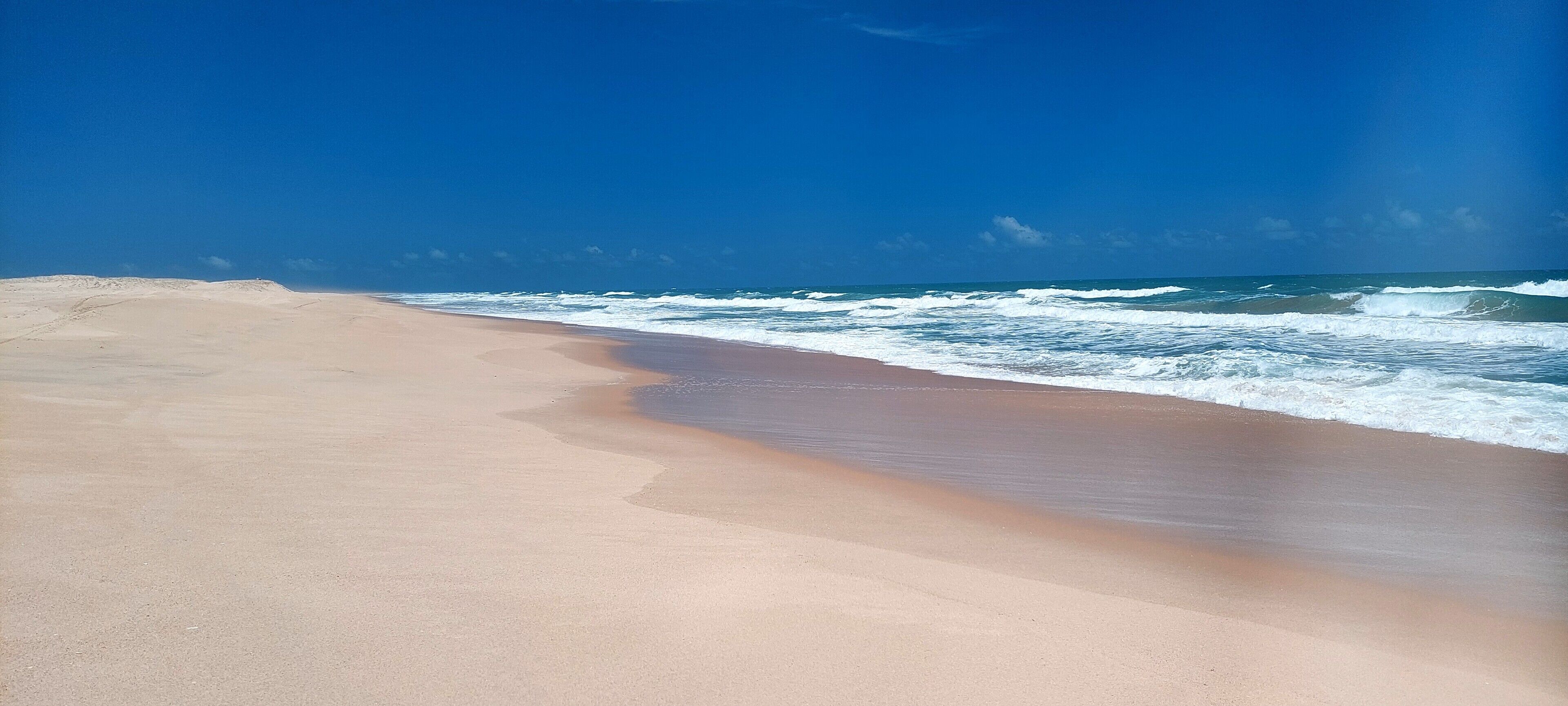 Aurinkotuoleja, rantapyyhkeitä