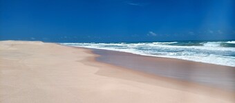 Chale com ar Condicionado - Praia da Taiba - Beira mar ao Lado da Lagoa do Kite