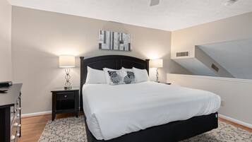 1 bedroom, internet, bed sheets