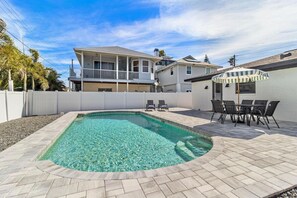 Beheizter Pool