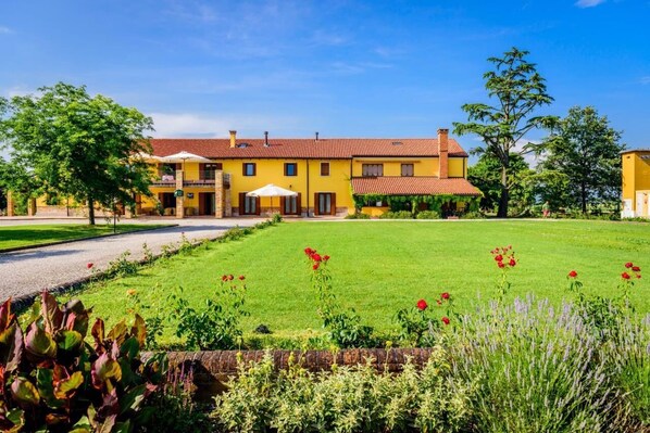 Exterior - Tenuta Regina Wohnung Folaghe Trilocale für 6 Personen (Palazzolo dello Stella)