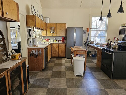 Charming Historic Loft Apartment in Waldoboro. Once an Army Post & Dance Hall.