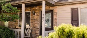 Cedar Retreat: 2 Bedroom Residential Home