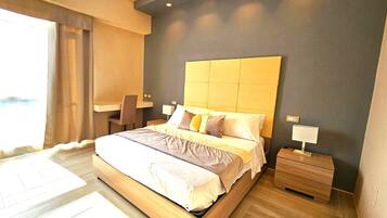 1 bedroom, minibar, in-room safe, blackout curtains