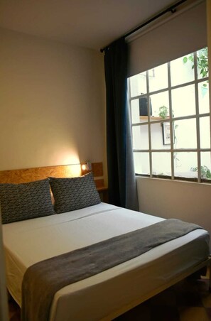 1 bedroom, free WiFi, bed sheets - Hermosa Habitacion Basica Cuadruple En El Sector De La Candelaria - Medellin (medellin)
