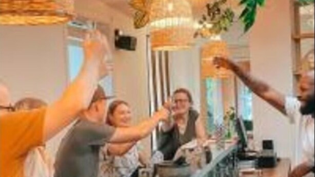 Niet-geclassificeerde afbeelding, 1 van 7, knop