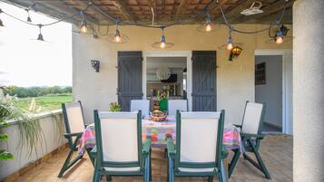 UtendĂžrsservering