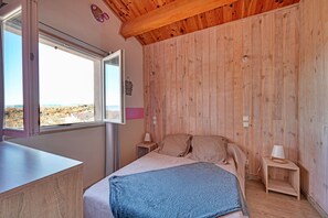 4 camere, ferro/asse da stiro