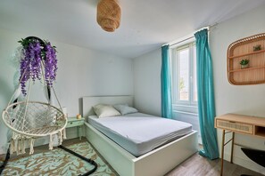 3 bedrooms, desk, iron/ironing board, free WiFi - Cottage Coté Mer - A 1km de la plage (Courseulles-sur-Mer)