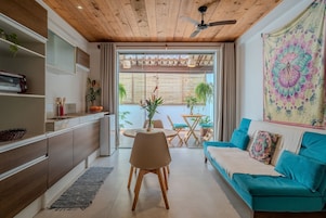 Studio | Interior