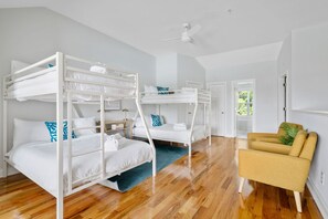 4 Schlafzimmer, WLAN, Bettwäsche
