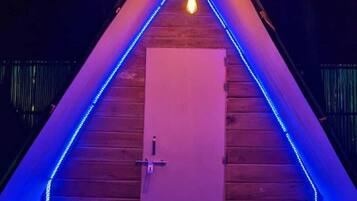 Basic Cottage | 1 bedroom, individually decorated, individually furnished, free WiFi