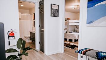 3 chambres, lit de bébé portatif, accès au Wi-Fi (inclus)