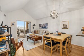 Smart TV, fireplace, video games, books