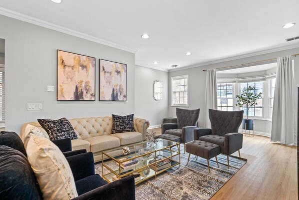 Luokittelematon kuva, 1 kautta 51, painike