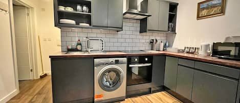 Apartment | Private kitchen | Fridge, microwave, oven, stovetop