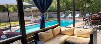 Exquisite Home w/Luxurious Pool & Gorgeous Gazebo