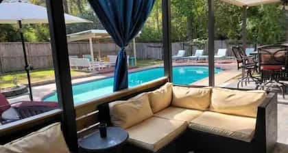 Exquisite Home w/Luxurious Pool & Gorgeous Gazebo