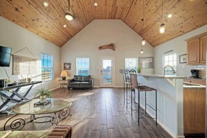 House (3 Bedrooms) | Interior - Balcony w/ Bay View Shared Pool + Boat Dock Fat Flounder by Avantstay (Corpus Christi)