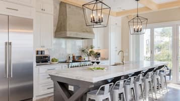 House (Multiple Bedrooms) | Interior