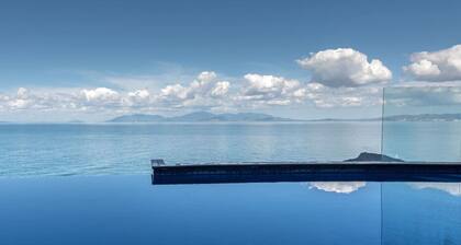 Luxury Island Hideaway