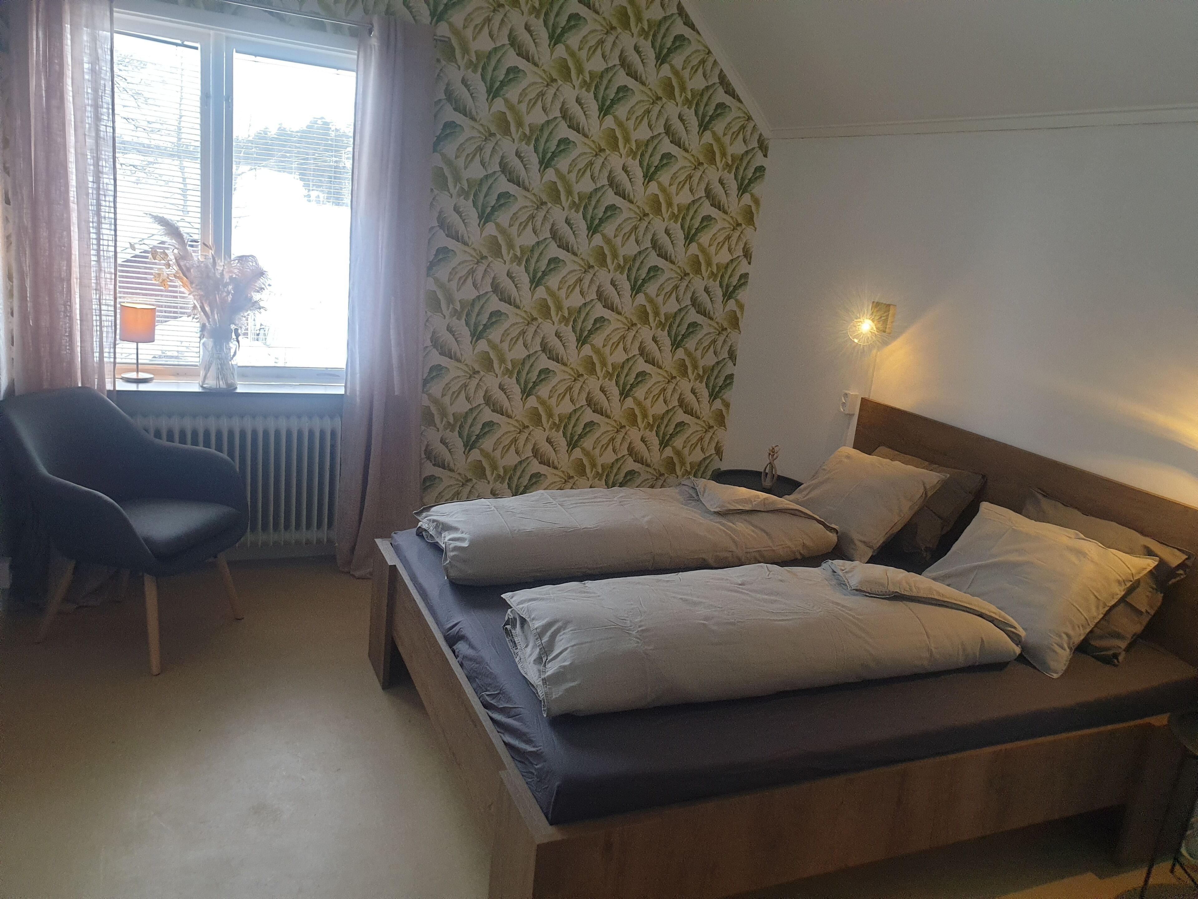 2 slaapkamers, reisbedje, gratis wifi, beddengoed
