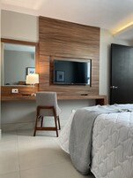 华丽公寓, 露台 | 高档床上用品、羽绒被、特色装修、特色家居