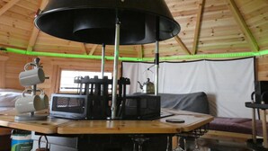 Cabin | Property grounds - Fabulous Bar b q Lodge (Bristol)