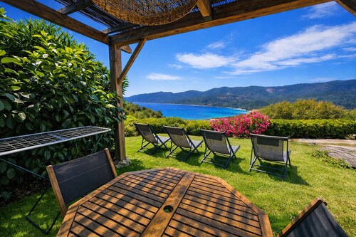 Rare villa magnifique vue mer: résidence *** piscine chauffée, mer & maquis