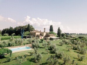 Exterior - Villa Stellina - Private Tuscan villa with pool (Tavarnelle Val di Pesa)