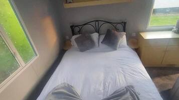 Chalet | 3 bedrooms, WiFi (free), bed sheets