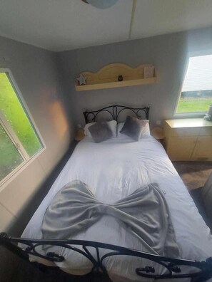 Chalet | 3 bedrooms, free WiFi, bed sheets